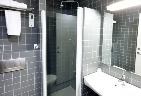 Single Room Bathroom at Hotel Reykjavík Centrum